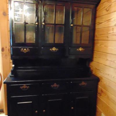  Southern of Conover Stepback Cabinet