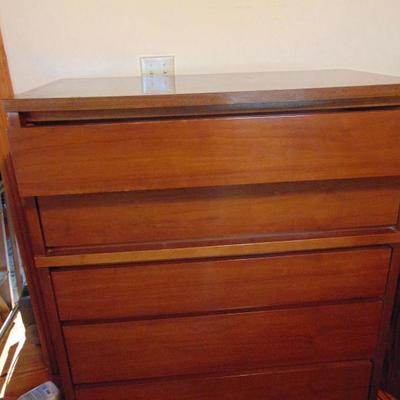 Retro Chest of Drawers