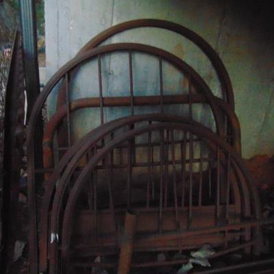 Metal Bed Lot 