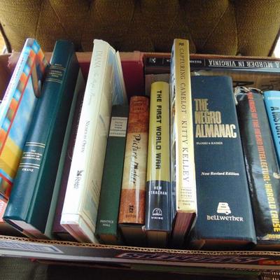 Assorted Book Lot The First World War,Capturing Camelot
