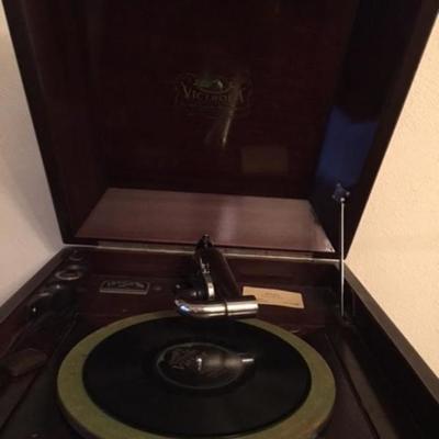 Victor-Victrolas VV-XIV