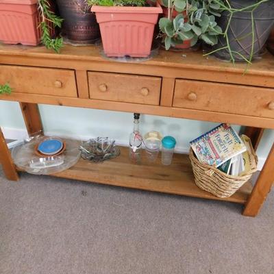 Natural Wood Sideboard with Hutch