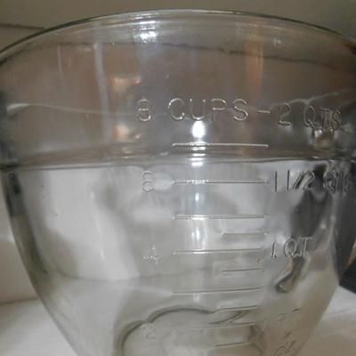 Large Anchor Hocking Glass 8 Cup/2 Quarts Measuring Cup