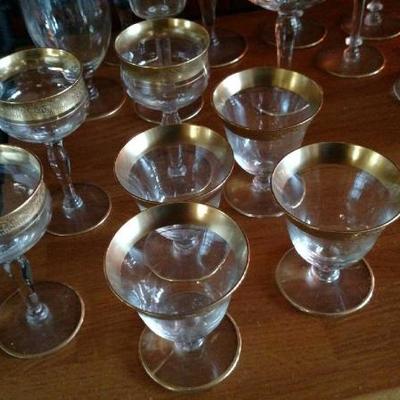 Set of 7 Mid Century Gold Rimmed Wine Glasses