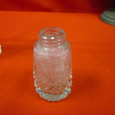 4 crystal items