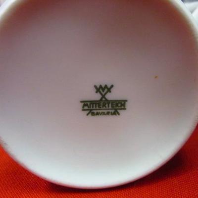 Coffee Pot, Cups & Saucers, Holland, 25 pcs