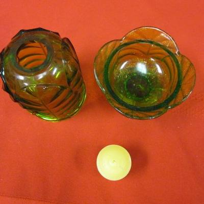 Viking green candle holder new w/ box