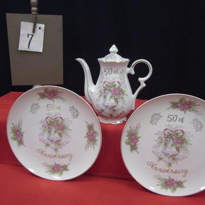50th Anniversary Tea pot & Plates, Japan 3 pcs
