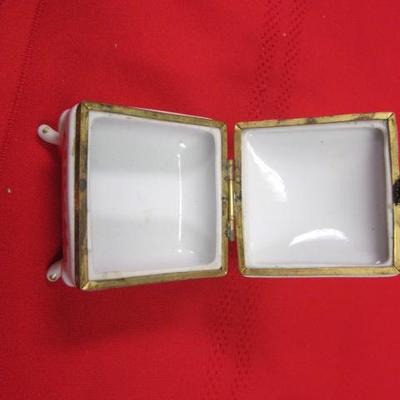 Vintage Candy Dish, Vintage Bee Trinket Box, 2 pcs