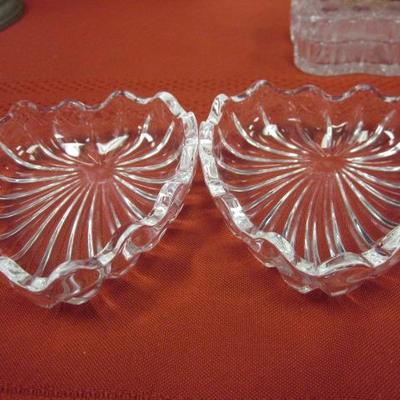  Heart Crystal Box,  Round Crystal Box, 2 pcs