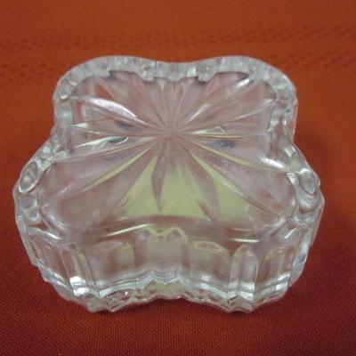  Heart Crystal Box,  Round Crystal Box, 2 pcs