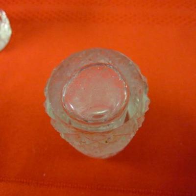 4 crystal items