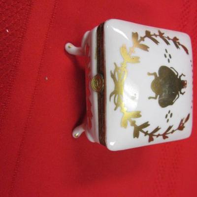 Vintage Candy Dish, Vintage Bee Trinket Box, 2 pcs
