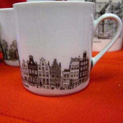 Coffee Pot, Cups & Saucers, Holland, 25 pcs