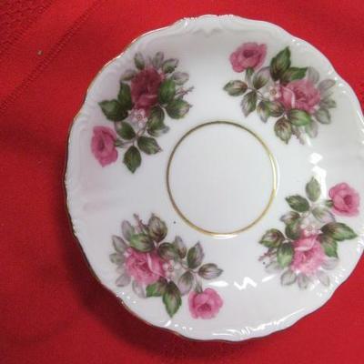 Small Rose Vase, Large Rose Vase, Decorative Floral Plates, 4 pcs