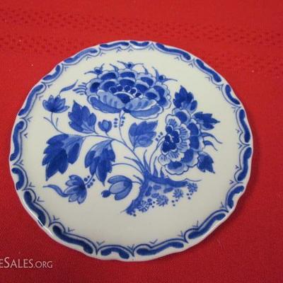 White/Blue Decorative Plates,- Delft, Holland,   2 pcs