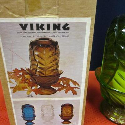 Viking green candle holder new w/ box