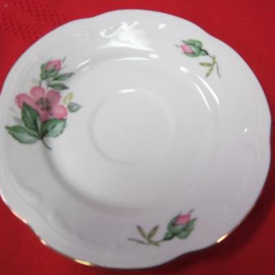 Small Rose Vase, Large Rose Vase, Decorative Floral Plates, 4 pcs