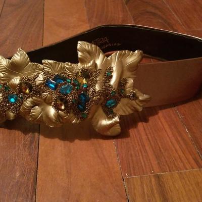 Vtg Mitra leather resin embellished crystas