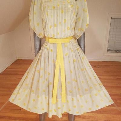 Vtg 1940's full sweep yellow cotton twill dress puff sleeves