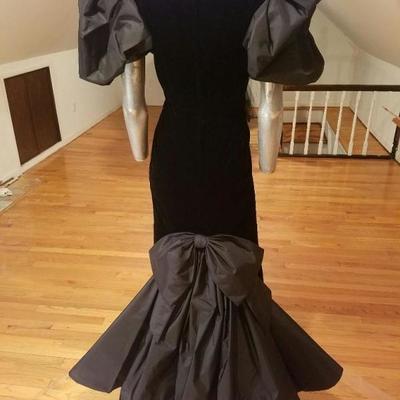 Vtg Victor Costa Bergdorf Goodman 5th Ave Runway Gown Velour/Taffeta Bow