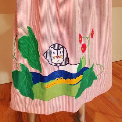 Vtg Pinafore seersucker dress with embroidered animal applique'