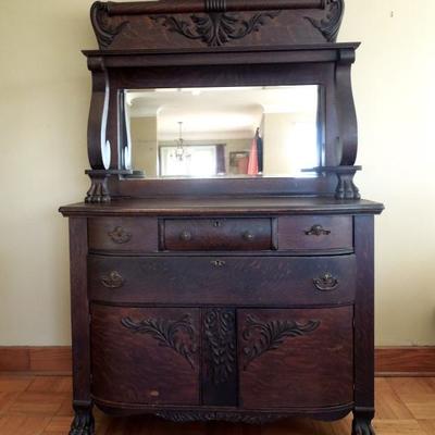 Lot 65 Large Antique Carved Oak Elegant Buffet Sideboard with Mirror