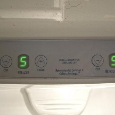 Lot 69 Whirlpool Gold 25 cu ft. French Door Bottom Freezer Refrigerator