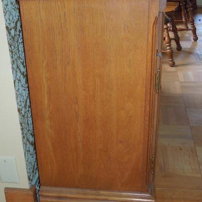 Lot 78 Vintage Kincaid Oak Side Buffet 