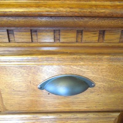 Lot 79 Vintage Kincaid Oak Lighted Buffet Hutch