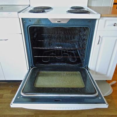 Lot 70 GE Profile Spectra Electric Range White