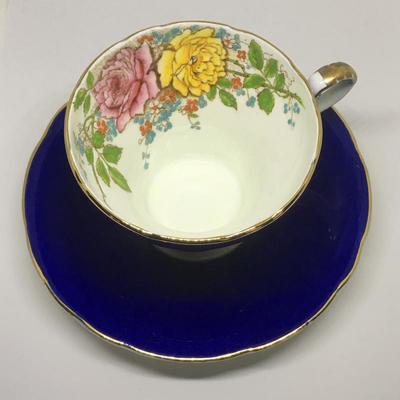 Aynsley Bone China England Tea Cup & Saucer Signed - RARE ITEM