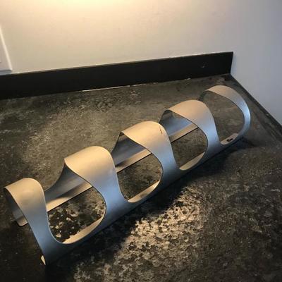 Silver Vine & Alcohol Rack 