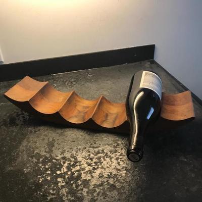 Wood Vine And Alcohol Rack 