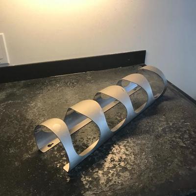 Silver Vine & Alcohol Rack 