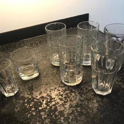 7 different drink glasses 