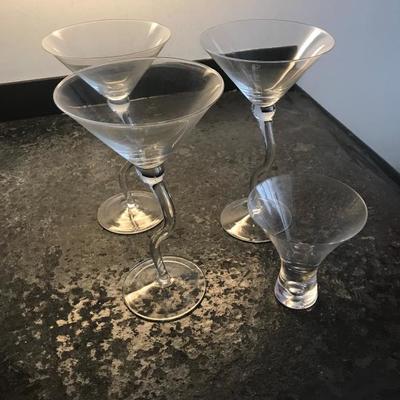 4 Cocktail Glassware 