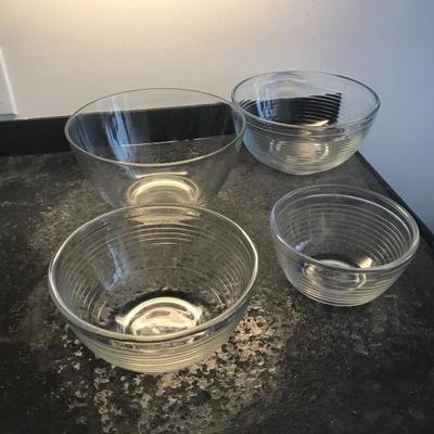 Kitchen  A Set Of 4 Glass Bowls 