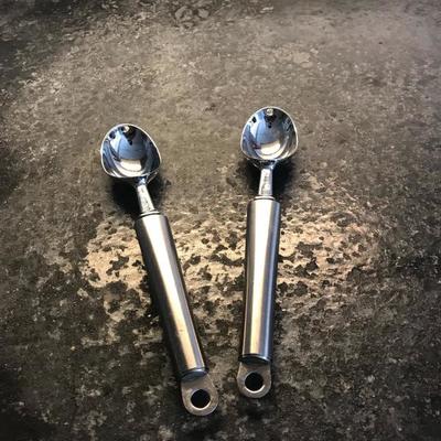 A Set Of 2 Ice-cream Spoon Scoops 