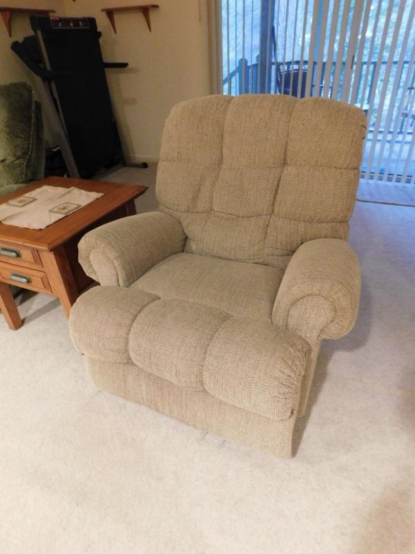Lazy Boy Rocker Recliner