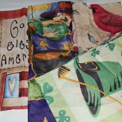 Mixed Lot of Themed Outdoor Flags - Lot 78