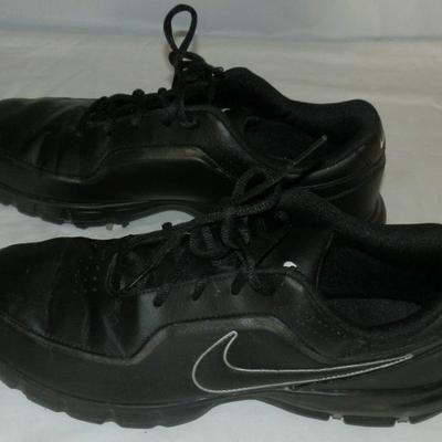 Men's Nike Golf Shoes - Lot 79