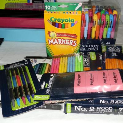 Mixed Lot of Office Supplies - Lot 111