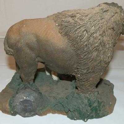 Living Stone Buffalo Sculptures - Lot 8
