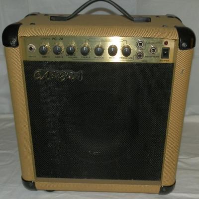 Vintage Carera Amplifier - Lot 19