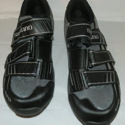 Men's Shimano Biking Shoes - Lot 119