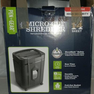 Pre-Owned Micro-Cut Paper Shredder - Lot 112