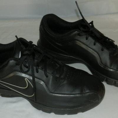 Men's Nike Golf Shoes - Lot 79