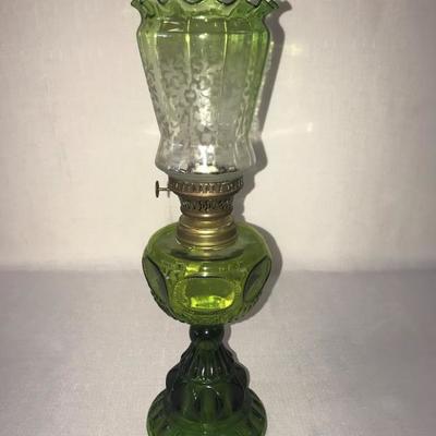 Green Reversed Thumb Print Hurricane Lamp 