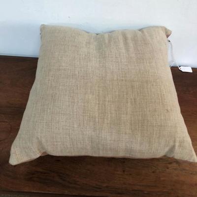 Linen Shell Pillow 